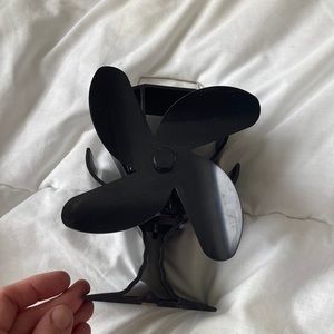 Heat powered stove fan